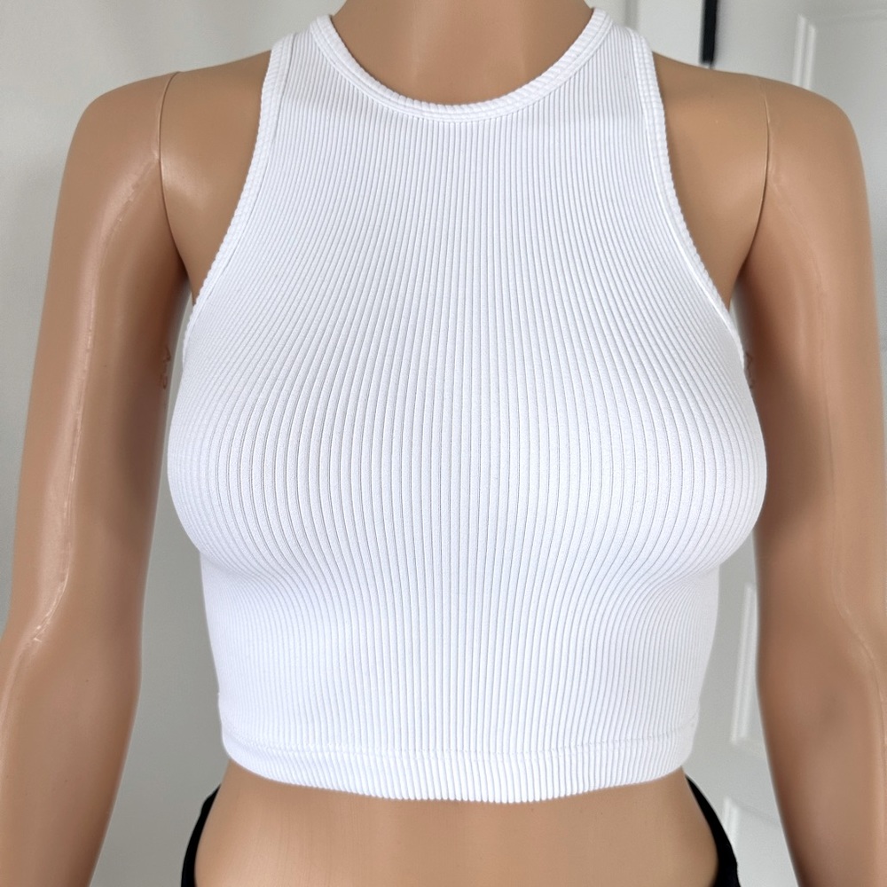 FP Happiness Runs Muscle Tank